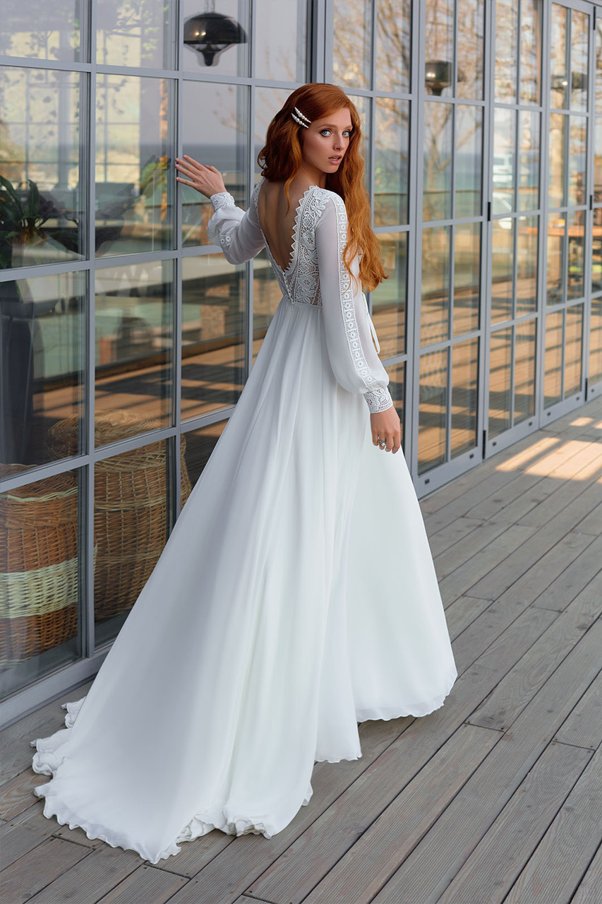 Suknia-slubna-Anna-Sposa-LUNAIRE-tyl