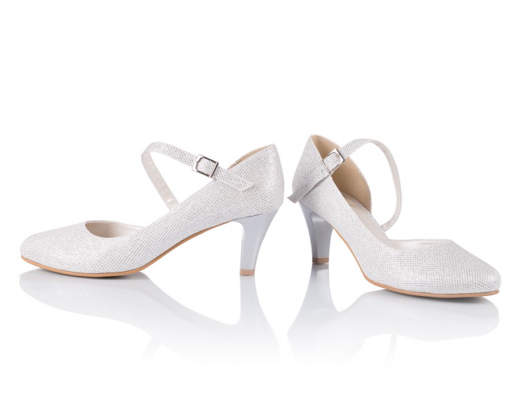 buty-slubne-bozena-34-srebrne-czolenka-na-niskim-obcasie-z-paskiem