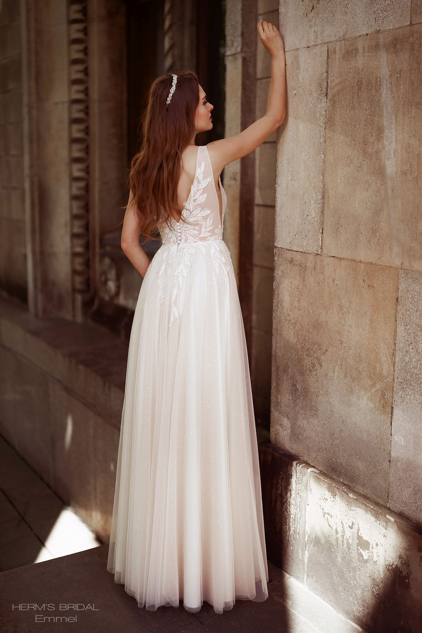 suknia-slubna-herms-bridal-Emmel-tyl