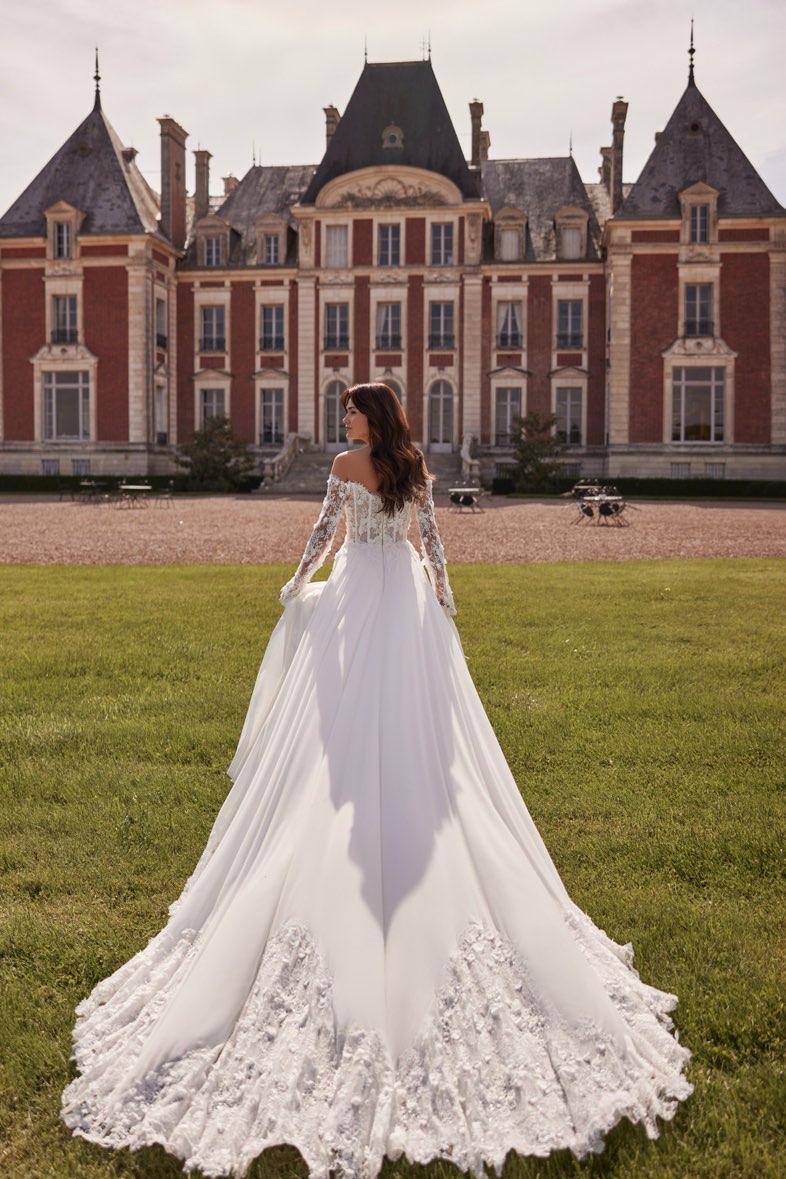 Suknia ślubna Elizabeth 5844 tył