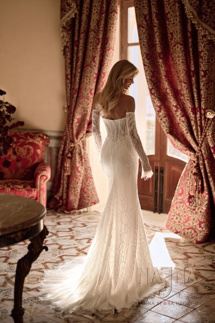 Suknia ślubna Anna Sposa MANSUR tył w Najna WOW