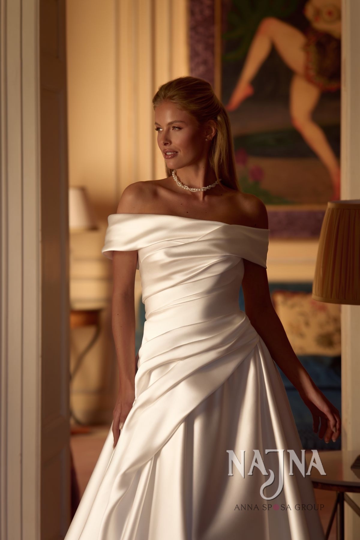 Suknia ślubna Anna Sposa LASKA blisko