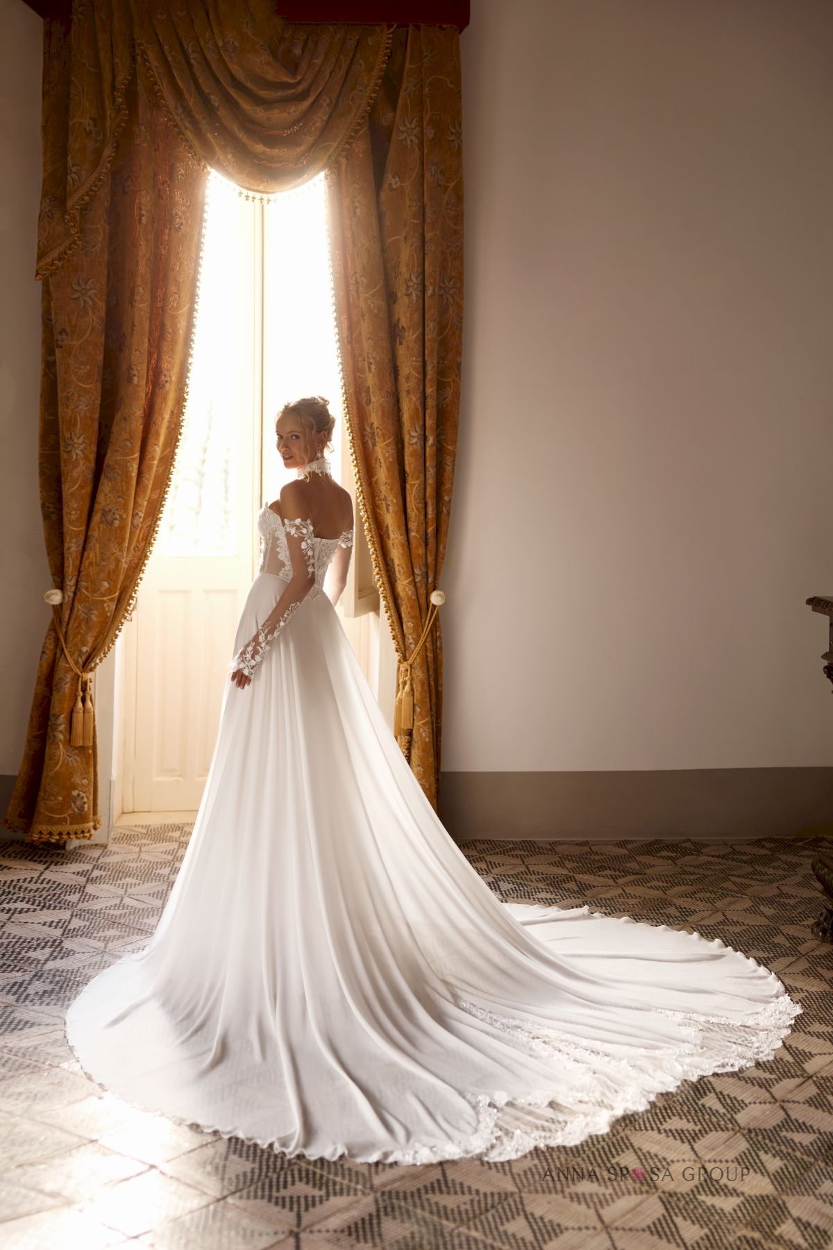 Suknia ślubna Anna Sposa MARINIA tył